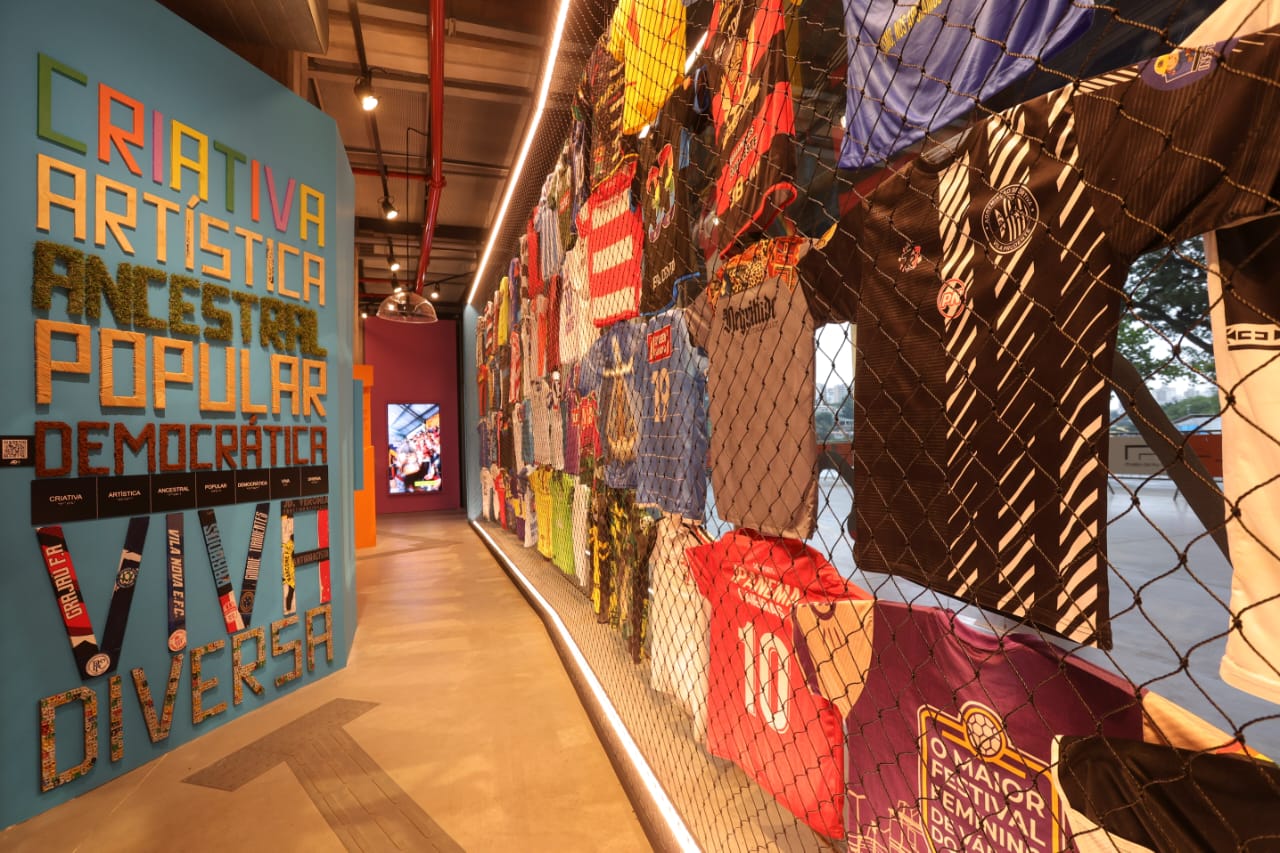 Com cinco exposições em cartaz, Museus da Língua Portuguesa e do Futebol