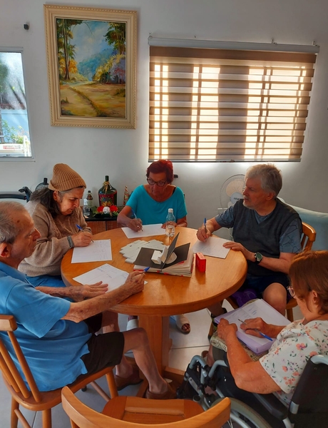 Idosos e saúde mental: descubra práticas que transformam o bem-estar na terceira idade