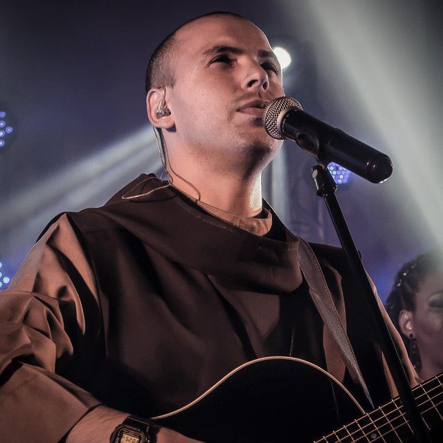 Frei Gilson se apresenta hoje na Festa do Peão de Barretos